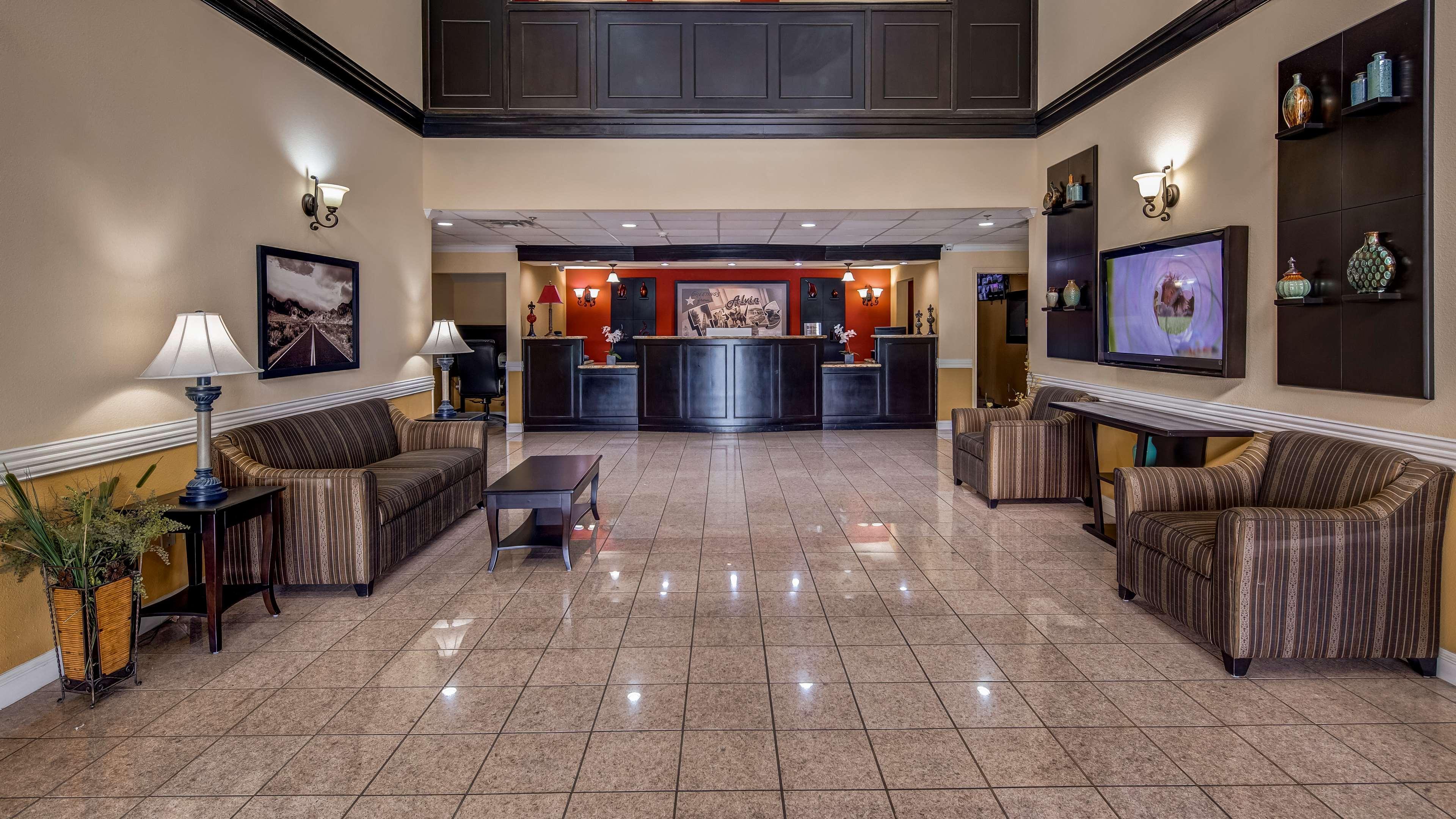 ชัวร์สเตย์ พลัส โฮเต็ล บาย เบสต์เวสเทิร์น แอลวิน Hotel อัลวิน ภายนอก รูปภาพ