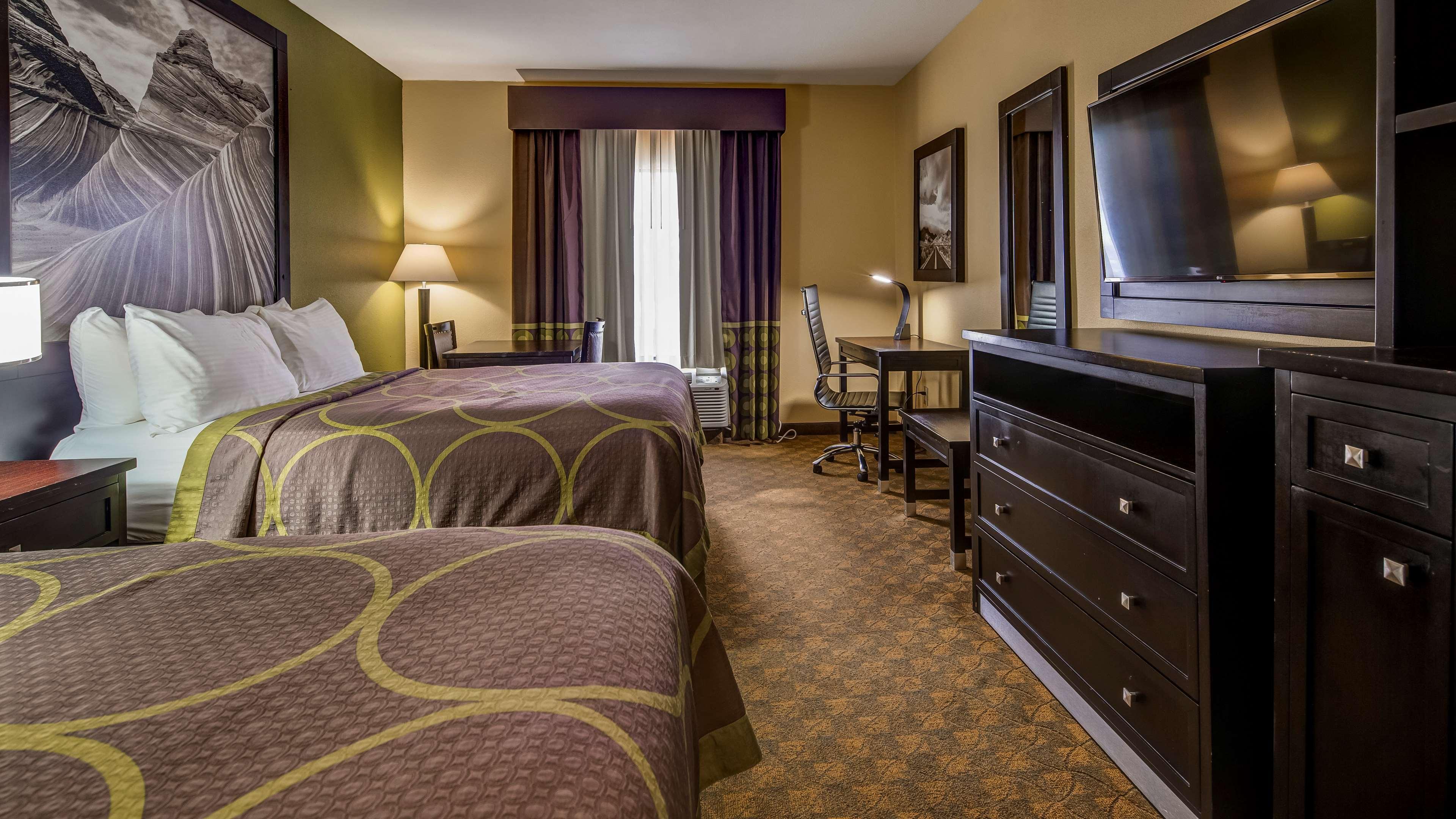 ชัวร์สเตย์ พลัส โฮเต็ล บาย เบสต์เวสเทิร์น แอลวิน Hotel อัลวิน ภายนอก รูปภาพ