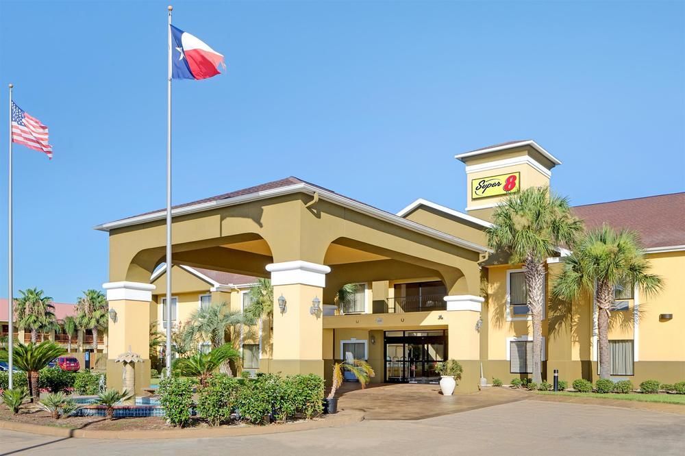 ชัวร์สเตย์ พลัส โฮเต็ล บาย เบสต์เวสเทิร์น แอลวิน Hotel อัลวิน ภายนอก รูปภาพ